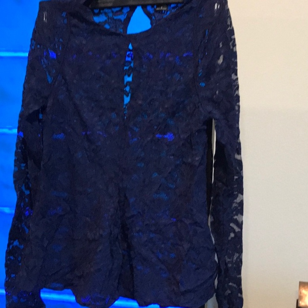 Moda International lace navy top size S.
